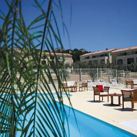In Provencal Style In A Beautiful Landscape * Paradou