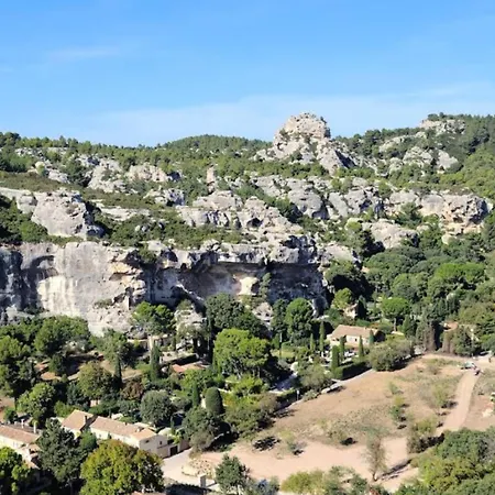 In Provencal Style In A Beautiful Landscape * Paradou